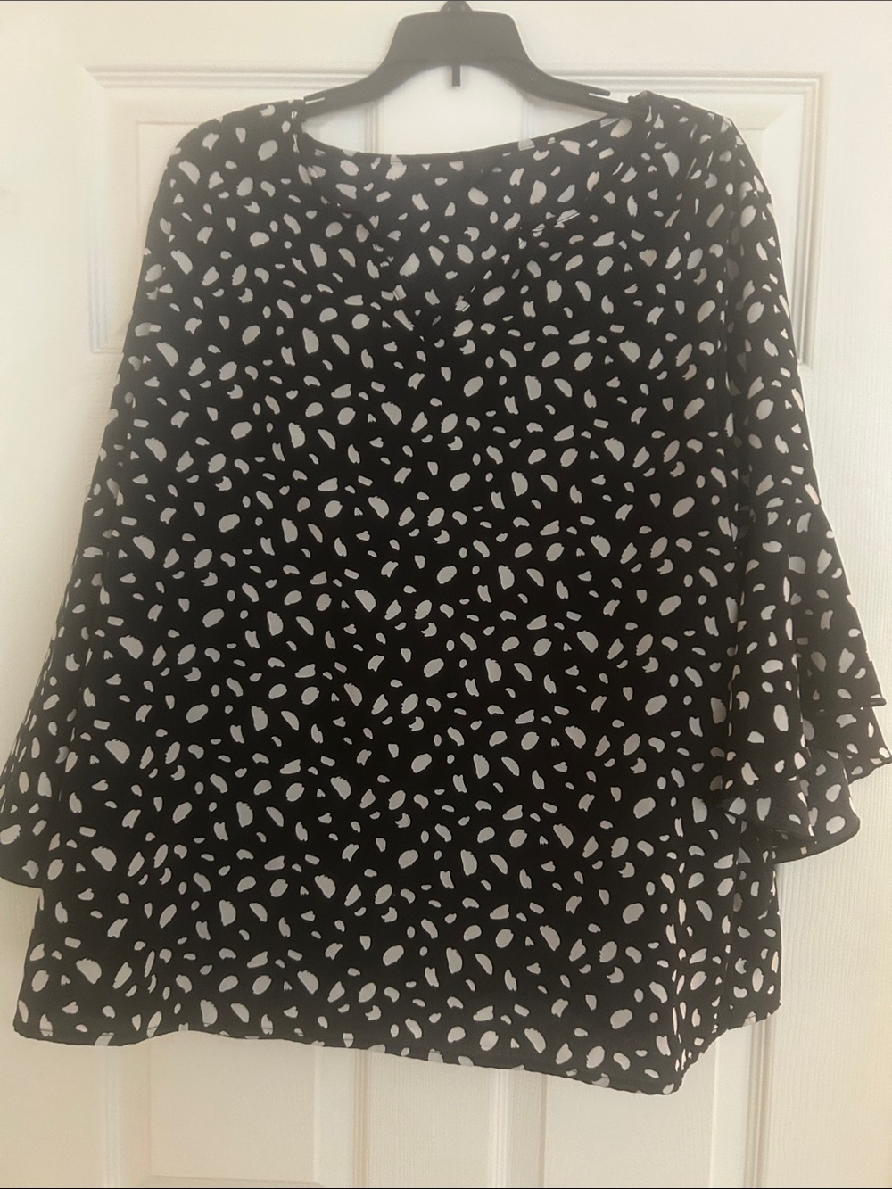Black and White Printed Women’s blouse